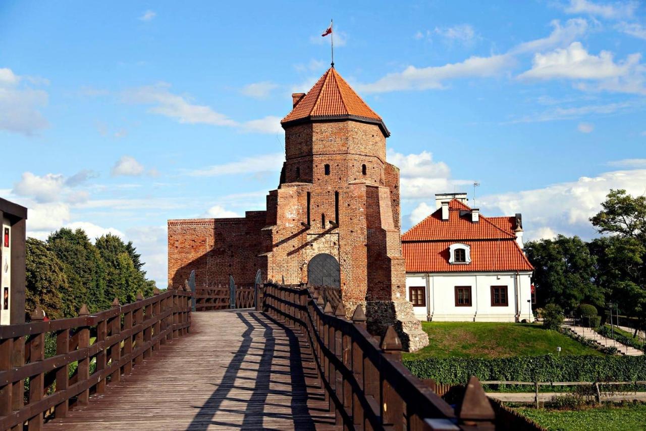 Noclegi Liw Apartments Hotel Apartamenty Венгрув Экстерьер фото