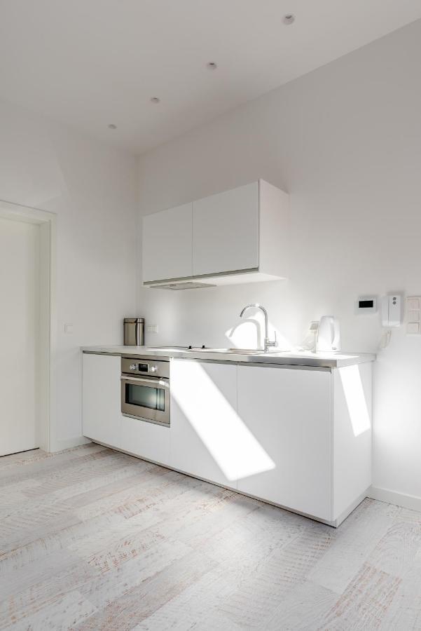 Noclegi Liw Apartments Hotel Apartamenty Венгрув Экстерьер фото